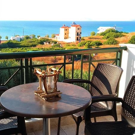 Irides Apartments Megalochori  Εξωτερικό φωτογραφία