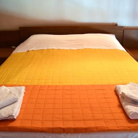 Irides Apartments Megalochori  Εξωτερικό φωτογραφία