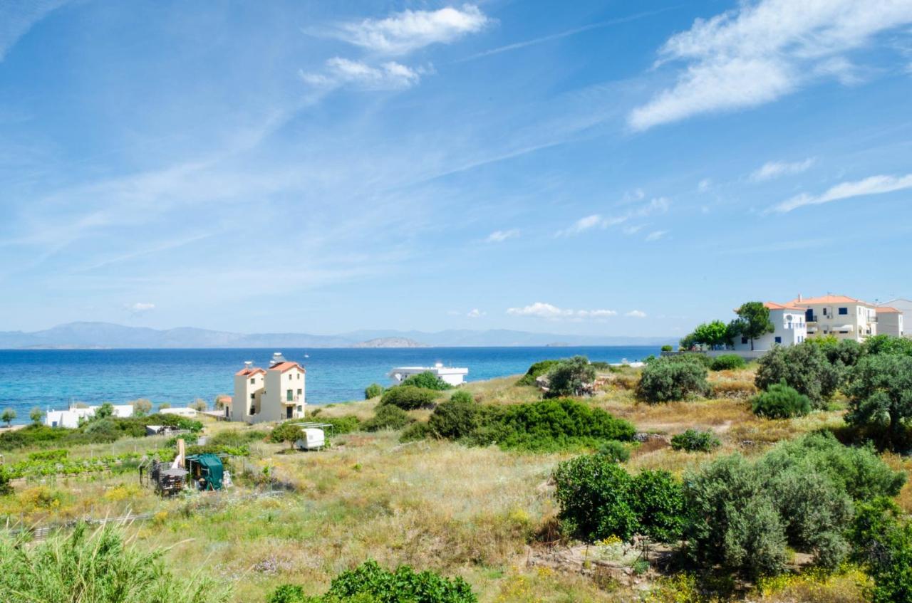 Irides Apartments Megalochori  Εξωτερικό φωτογραφία