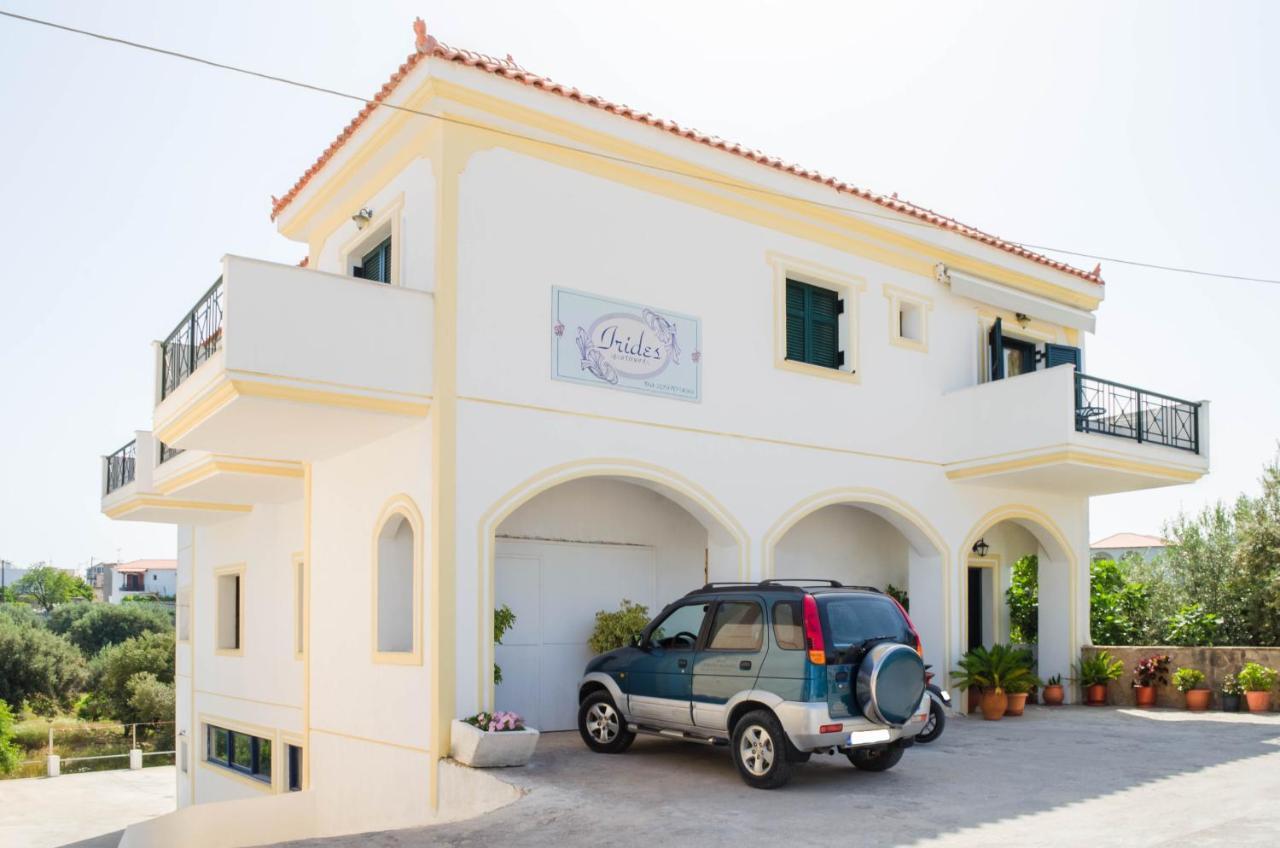Irides Apartments Megalochori  Εξωτερικό φωτογραφία