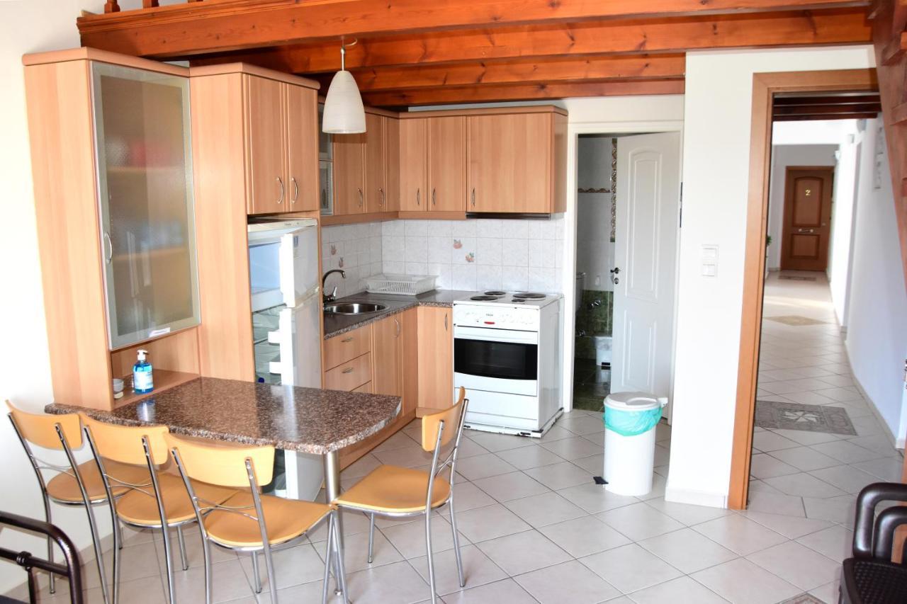 Irides Apartments Megalochori  Εξωτερικό φωτογραφία