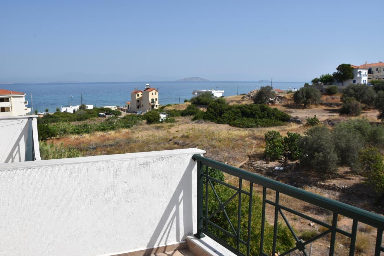 Irides Apartments Megalochori  Εξωτερικό φωτογραφία
