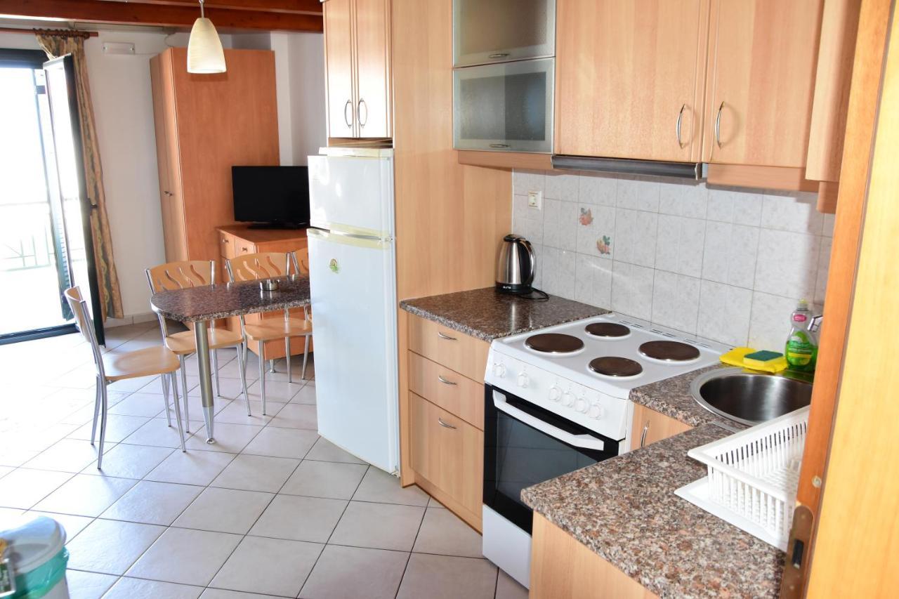 Irides Apartments Megalochori  Εξωτερικό φωτογραφία