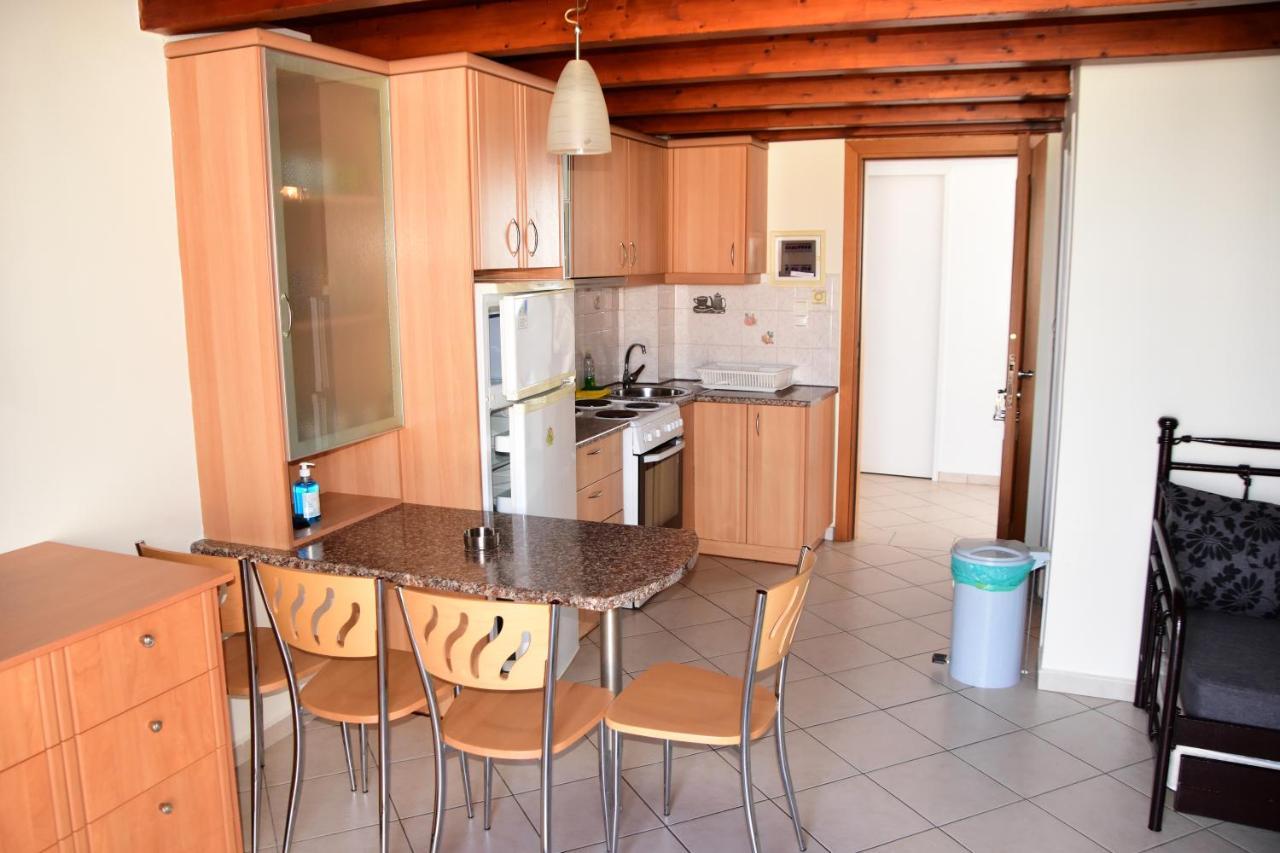 Irides Apartments Megalochori  Εξωτερικό φωτογραφία