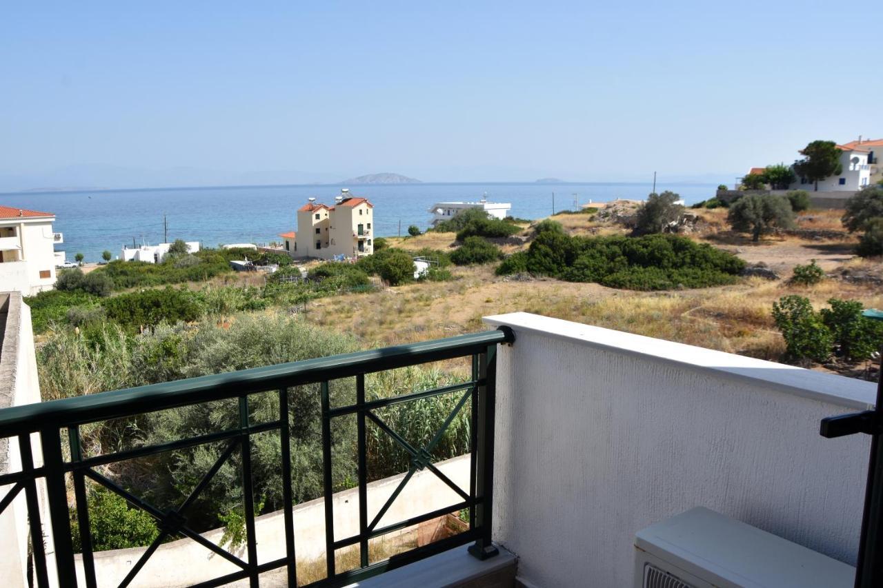 Irides Apartments Megalochori  Εξωτερικό φωτογραφία