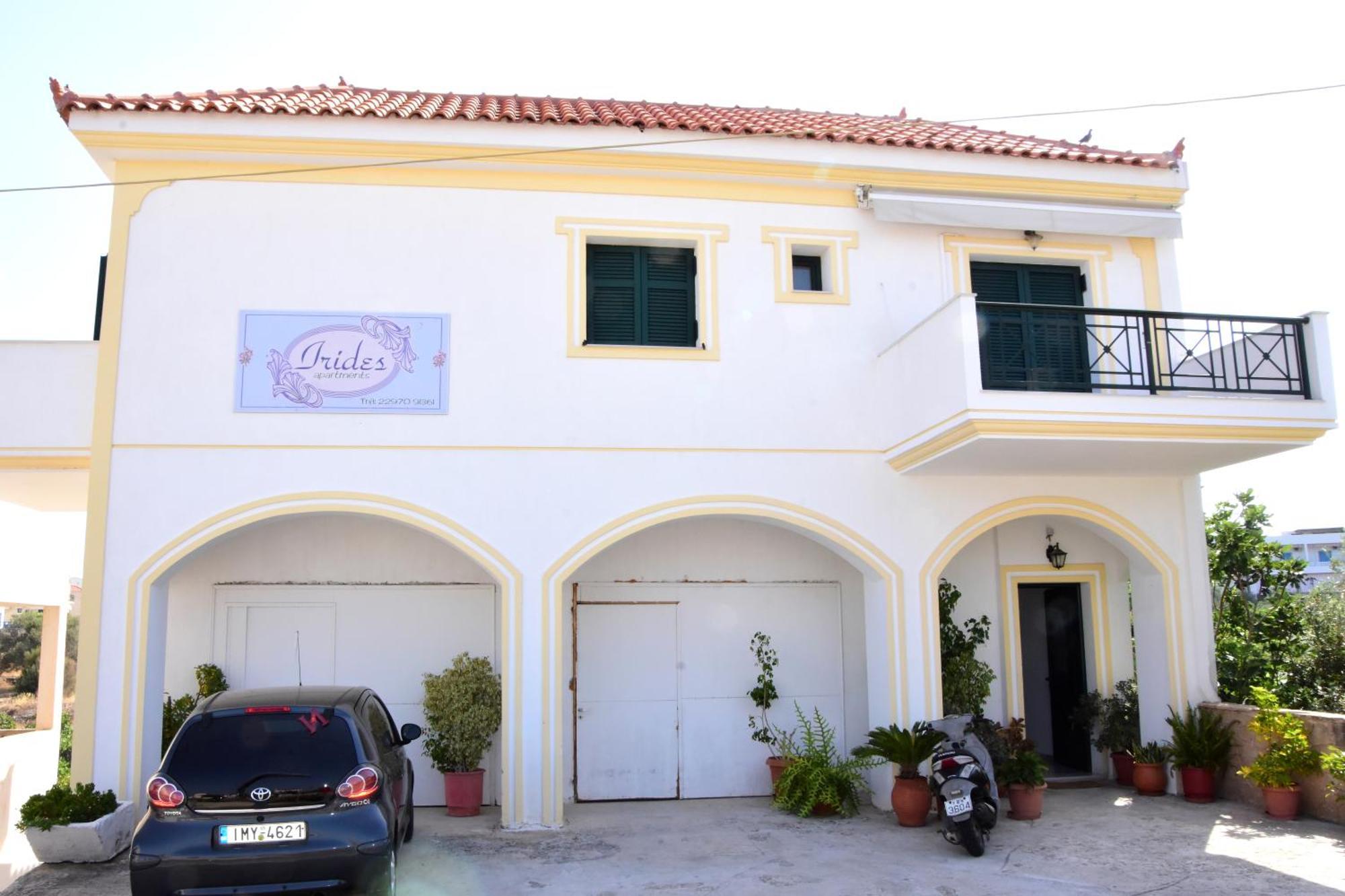 Irides Apartments Megalochori  Εξωτερικό φωτογραφία